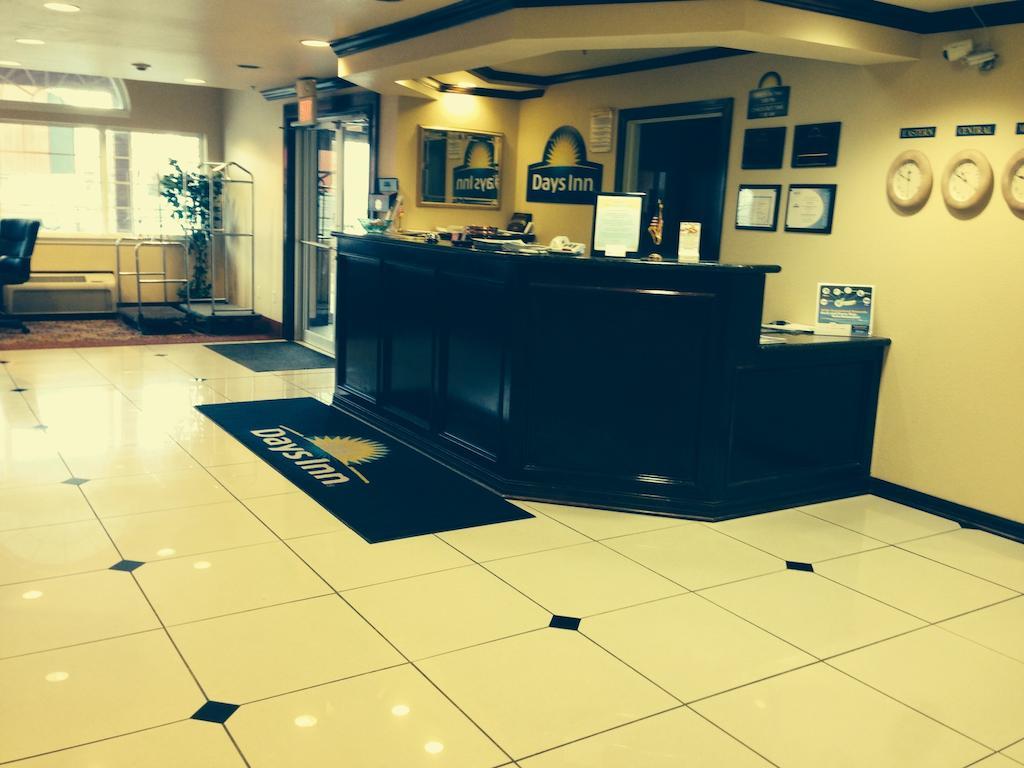 Sallisaw Quality Inn מראה חיצוני תמונה